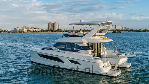 Aquila 44 Power Catamaran specificaties